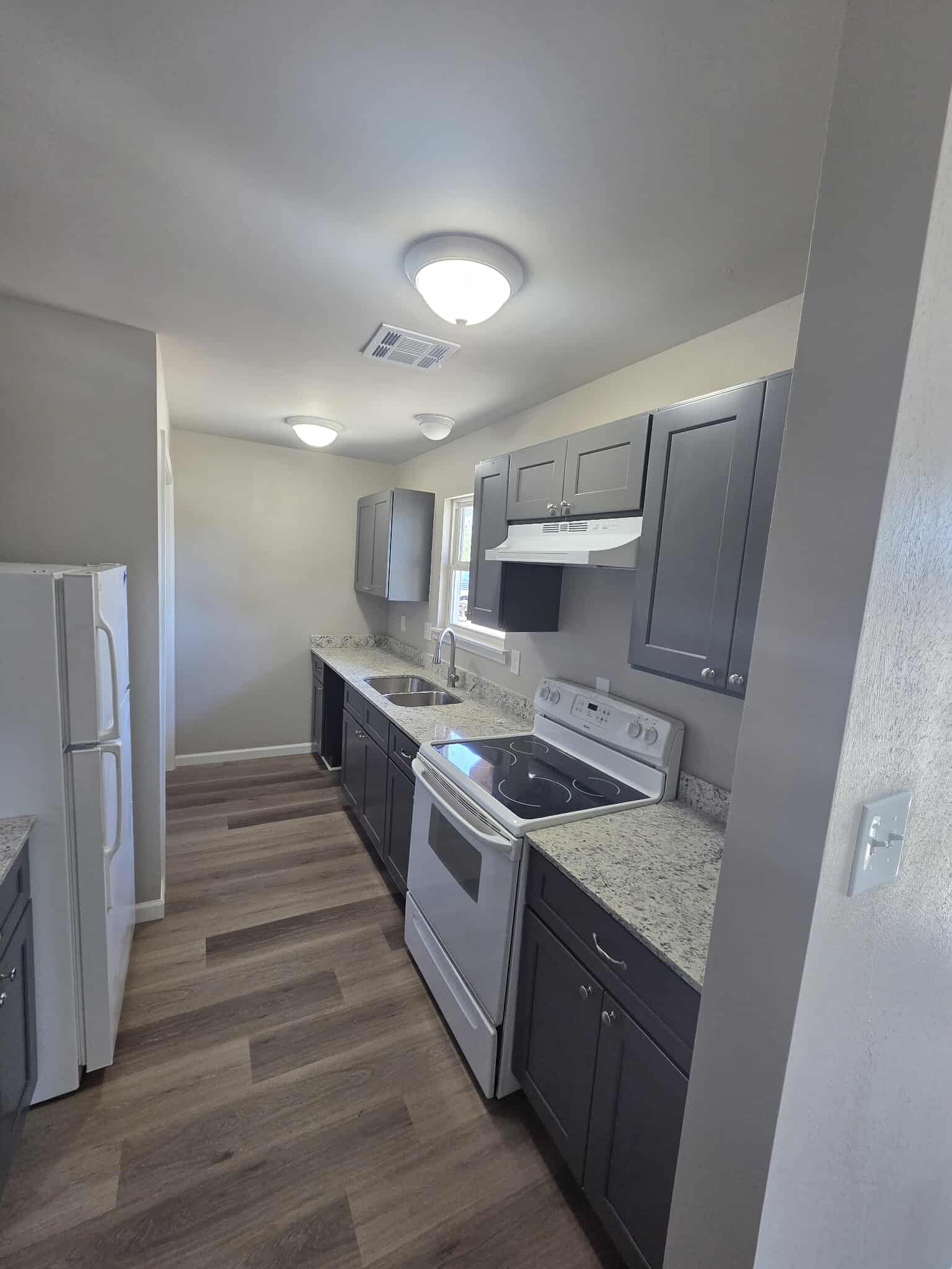 408 Scotsdale Street unit A - 1